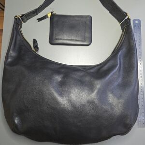 ​⭐ BUNDLE DEAL: Madewell Leather Shoulder Bag+ Matching Coin Purse ⭐